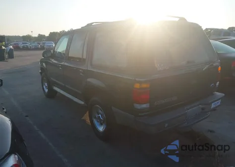 1996 Ford Explorer из США, поврежденный, VIN 1FMDU34X3TUB66973